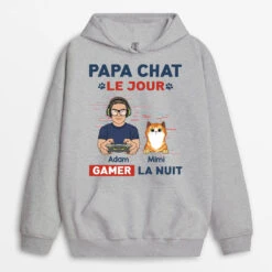 Sweat à Capuche Papa Chat Le Jour Gamer La Nuit Personnalisé