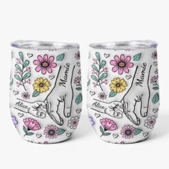 Maman/Mamie Tenant Les Mains Avec Fleurs Pastels 3D - Cadeau Personnalisé | Mug Isotherme 355ml