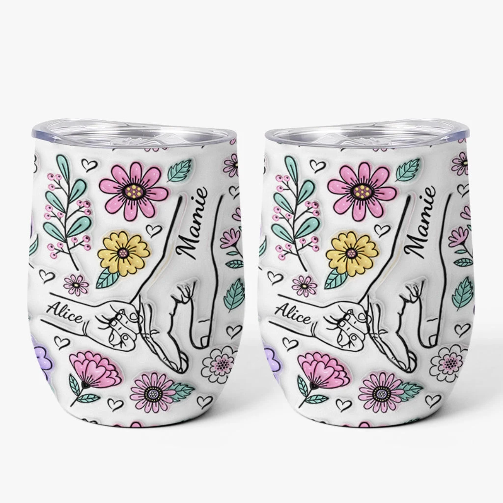 Maman/Mamie Tenant Les Mains Avec Fleurs Pastels 3D - Cadeau Personnalisé | Mug Isotherme 355ml 3 Maman/Mamie Tenant Les Mains Avec Fleurs Pastels 3D - Cadeau Personnalisé | Mug Isotherme 355ml