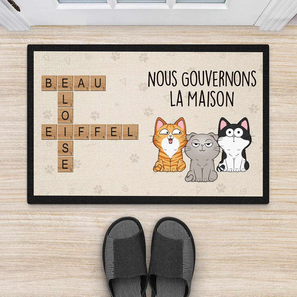 Nous Gouvenons La Maison Version Chat Avec Mots Croisés - Paillasson Personnalisé Chat 4 Nous Gouvenons La Maison Version Chat Avec Mots Croisés - Paillasson Personnalisé Chat – Image 2