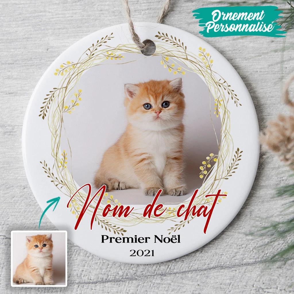 Ornement Premier Noël De Chat Amoureux Des Chats Personnalisé 4 Ornement Premier Noël De Chat Amoureux Des Chats Personnalisé – Image 2